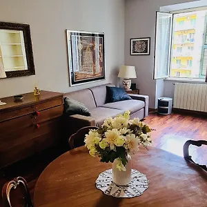  Appartamento La Casa Di Bubi - 3 Minuti A Piedi Metro Libia